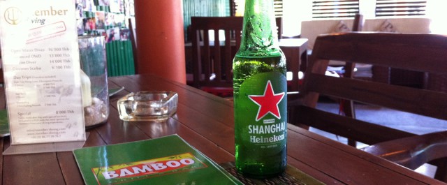 In der Bamboo Bar & Grill von Auswanderer Matthias Bück auf Koh Samui in Thailand, bekannt aus "Goodbye Deutschland"