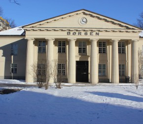 Börse Oslo in Norwegen im Winter - Wertpapierbörse mit Sitz in der norwegischen Hauptstadt Oslo