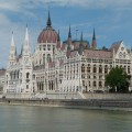 Parlamentsgebäude Budapest an der Donau