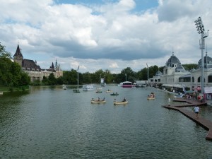 Burg Vajdahunyad und Szechenyi Heilbad Budapest