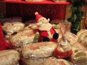 Christstollen auf dem Rostocker Weihnachtsmarkt