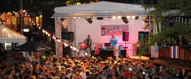DJ Gary & Friends live auf der Kieler Woche 2014 am Alten Markt Kiel