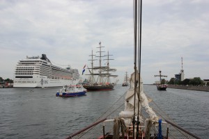 Hanse Sail Rostock Begleitfahrt auf der Atlantis