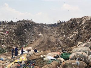 Kiteezi Mülldeponie Kampala Uganda - größte Mülldeponie Ostafrikas