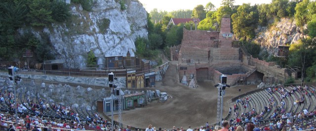 Karl-May-Spiele Bad Segeberg 2004: "Unter Geiern - Der Sohn des Bärenjägers"