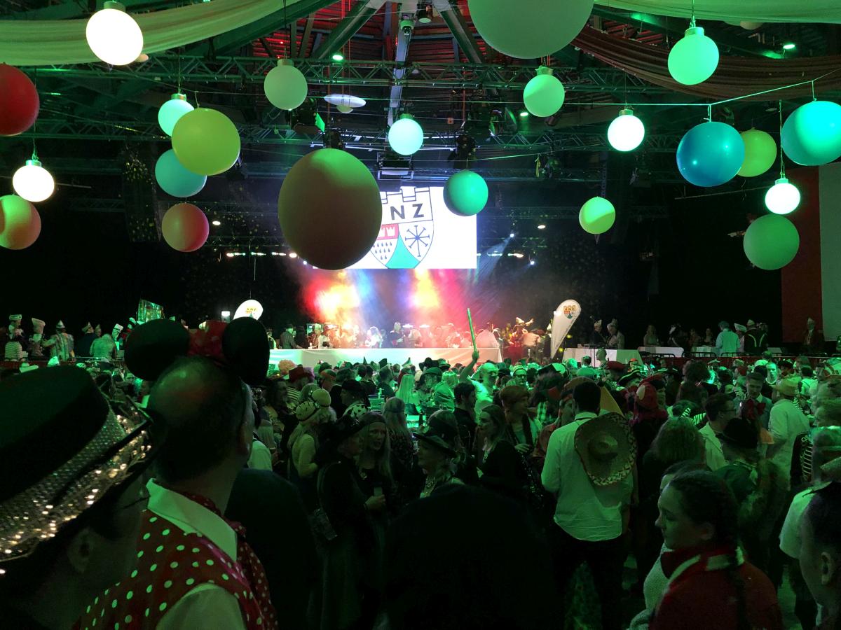 Karneval in Köln Kneipenkarneval & Karnevalsparties