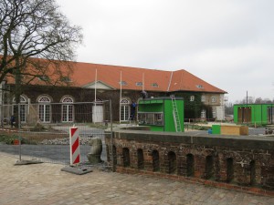 Baustelle am Eutiner Schloss 6 Wochen vor Eröffnung der Landesgartenschau Eutin 2016