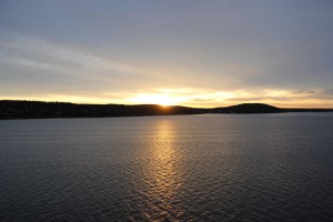 Sonnenaufgang im Oslofjord auf der Fahrt von Kiel nach Oslo