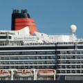 Kreuzfahrtschiff Queen Elizabeth in Kiel
