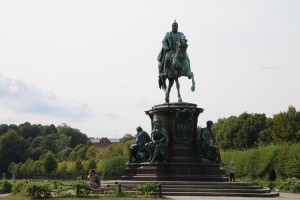 Reiterstatue Schlosspark Schwerin