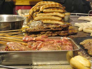 Rostocker Weihnachtsmarkt Bratwurst & Fleisch