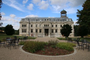 Schloss mit Park Kaarz Vorderansicht Schlosshotel