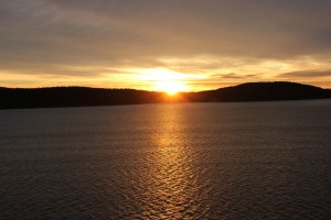 Sonnenaufgang im Oslo Fjord