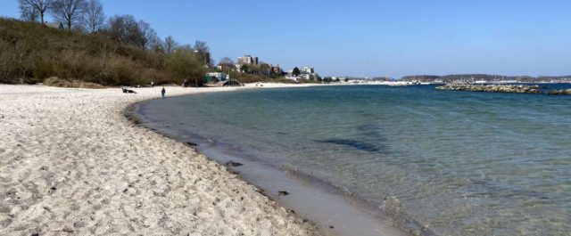Strand Kiel-Schilksee Frühling 2020