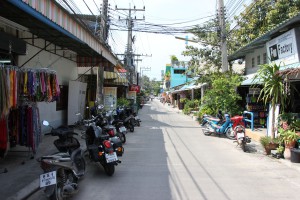 Seitenstraße in Thong Sala auf Koh Phangan