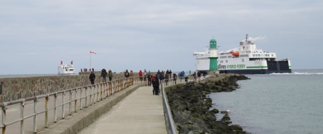Warnemünde Westmole Scandlines Fähre